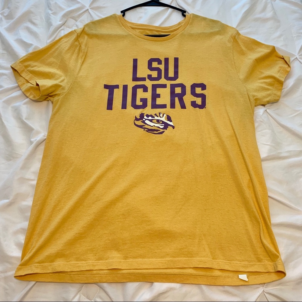 LSU Tigers T-shirt size L